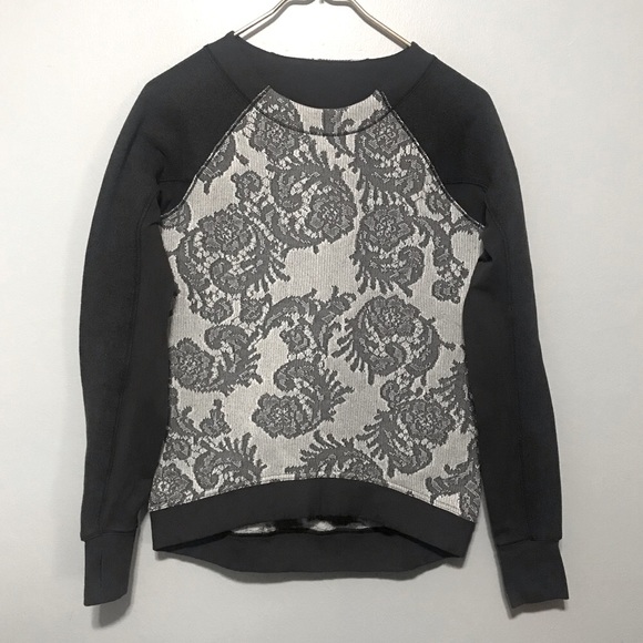 lululemon athletica Sweaters - Lululemon Floral Fleet Pullover Sweater